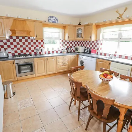 Tieve Baun بيت للعطل *