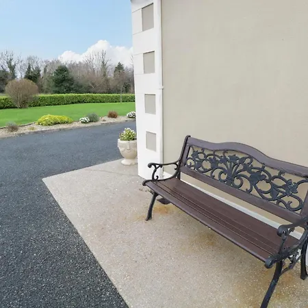 بيت للعطل Tieve Baun